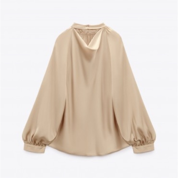 Zara flower appliqué satin effect top NWT - Picture 8 of 8